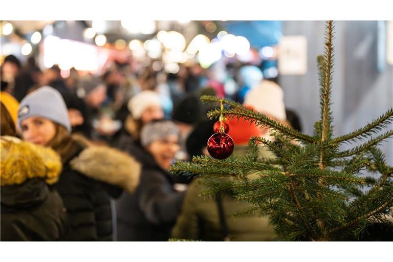 Die Polizei ermittelt nach dem Vorfall auf dem Weihnachtsmarkt in Rottweil.