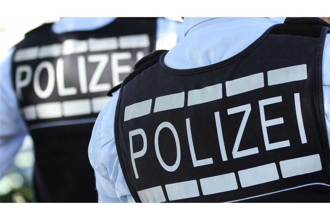 Die Polizei erstattete Strafanzeige gegen den 22-Jährigen. (Symbolbild)