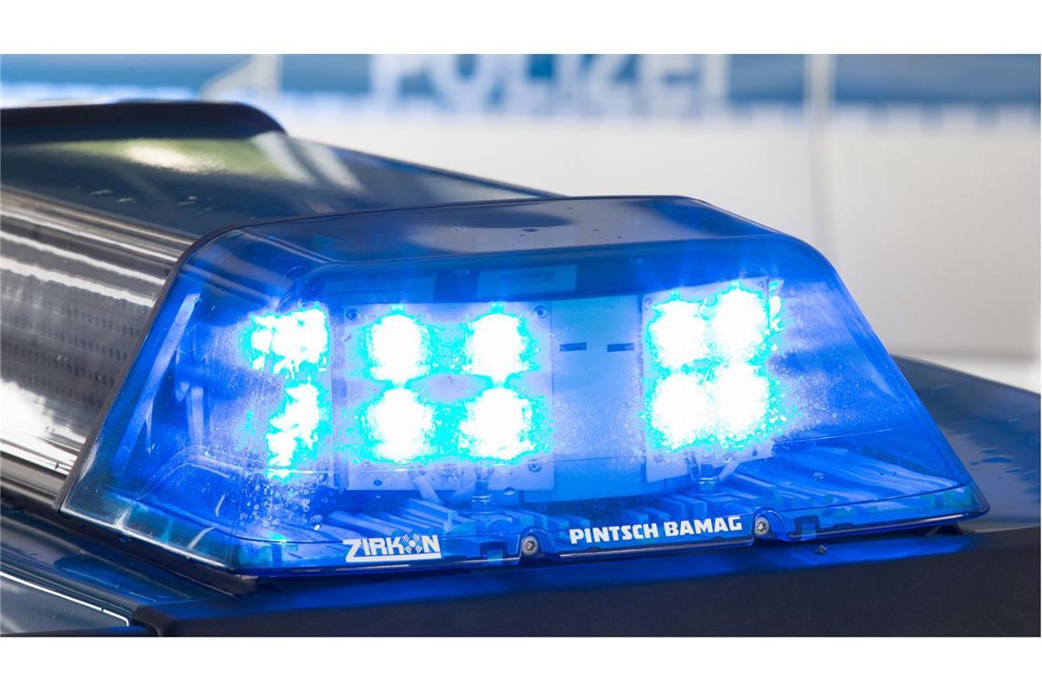 Die Polizei hat einen 77-Jährigen festgenommen (Symbolbild).