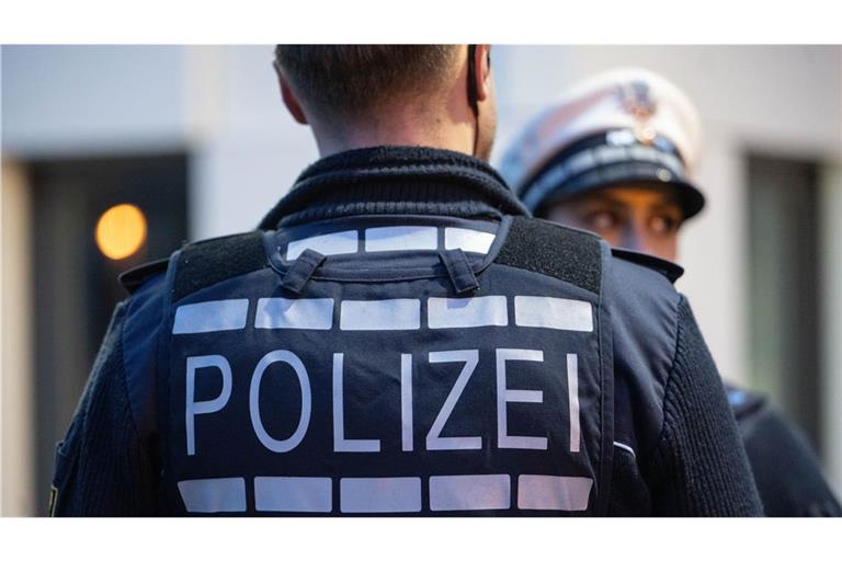 Die Polizei sucht nach Zeugen. (Symbolbild)