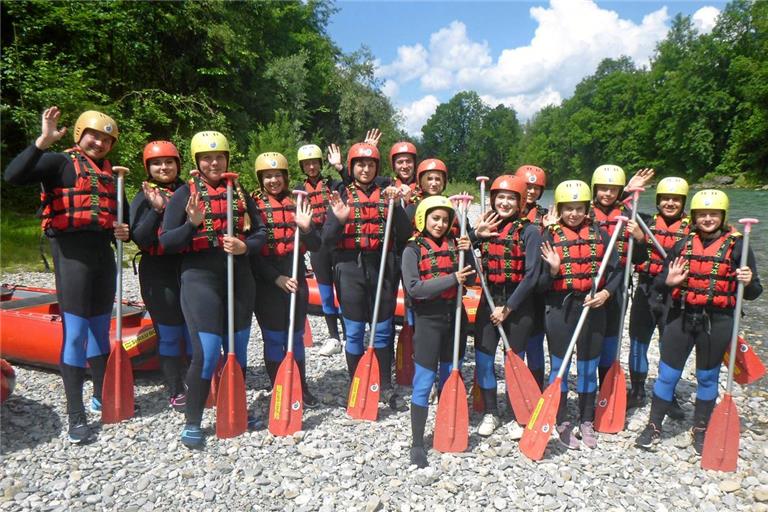 Die Raftingtour auf der Iller war eines der Highlights bei der Abschlussfahrt der 10. Klasse der Walterichschule. Foto: Walterichschule Murrhardt