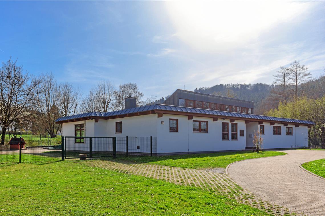 Die Stadt Murrhardt muss mehr Kindergartenplätze schaffen. Es ist geplant, die Betreuungskapazitäten im Hörschbachkindergarten mithilfe eines Anbaus zu verdoppeln. Foto: Stefan Bossow