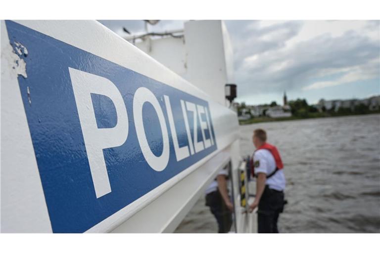 Die Wasserschutzpolizei Minden hat die Ermittlungen aufgenommen. (Symbolbild)