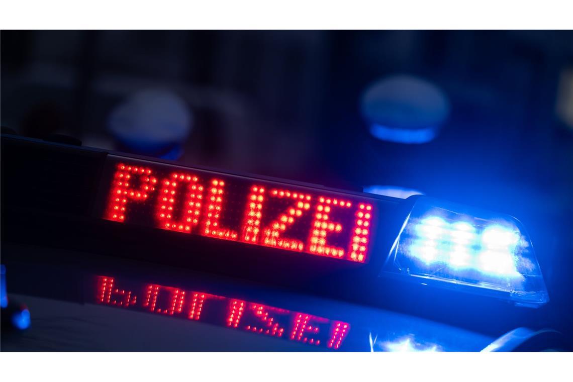 DiePolizei kontrollierten den 15-Jährigen und seine Mutter. (Symbolbild)