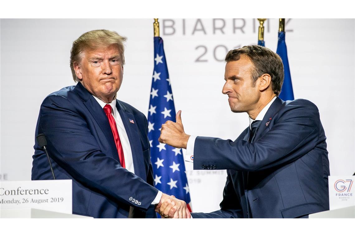 Donald Trump will seinen Besuch in Paris zur Notre-Dame-Wiedereröffnung auch für ein bilaterales Treffen mit Emmanuel Macron nutzen. (Archivbild)