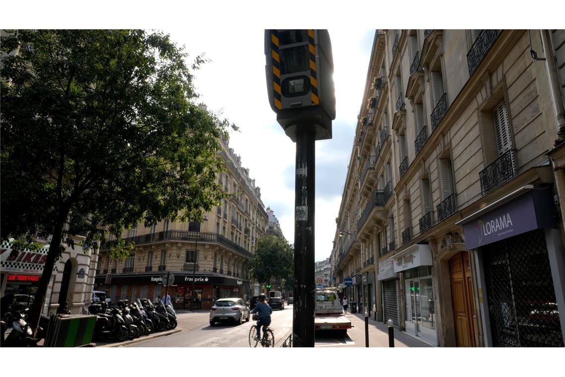 Ein Teil der Radarfallen in Frankreich soll künftig etliche Verstöße zugleich erfassen (Archivbild).