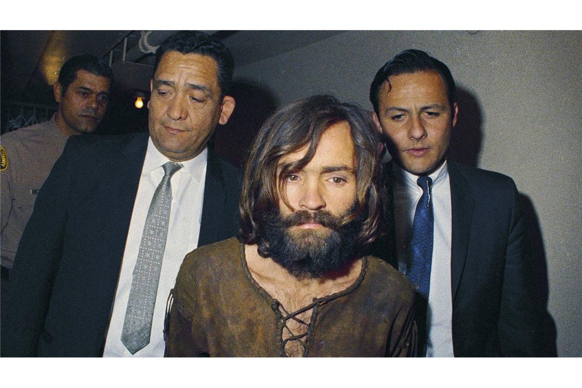 Eine Doku-Serie über Charles Manson enthält bisher unveröffentlichte Telefonate mit dem früheren Sektenführer. (Archivbild)