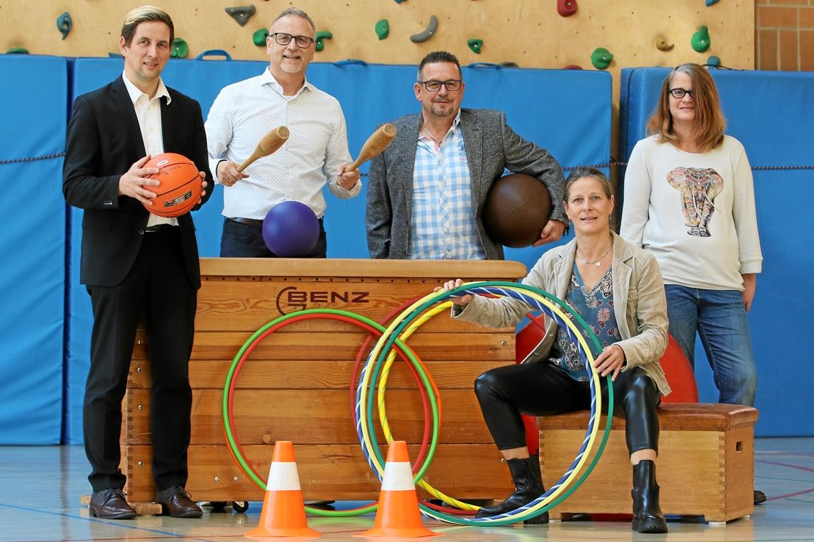 Eine Einheit, die den Sportkreis Rems-Murr weiter voranbringen möchte: Jörg Schaal, Reinhold Sczuka, Hubert Knödler, Yvonne Benz und Simone Schneider-Seebeck (von links). Nun müssen die fünf in dreieinhalb Wochen allerdings auch gewählt werden. Foto: Alexander Hornauer