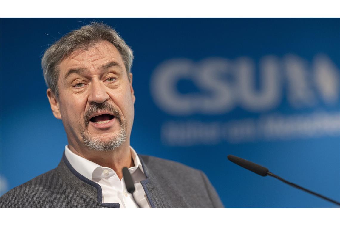 Eine Koalition mit den Grünen auf Bundesebene lehnte Markus Söder erneut ab. (Archivbild)