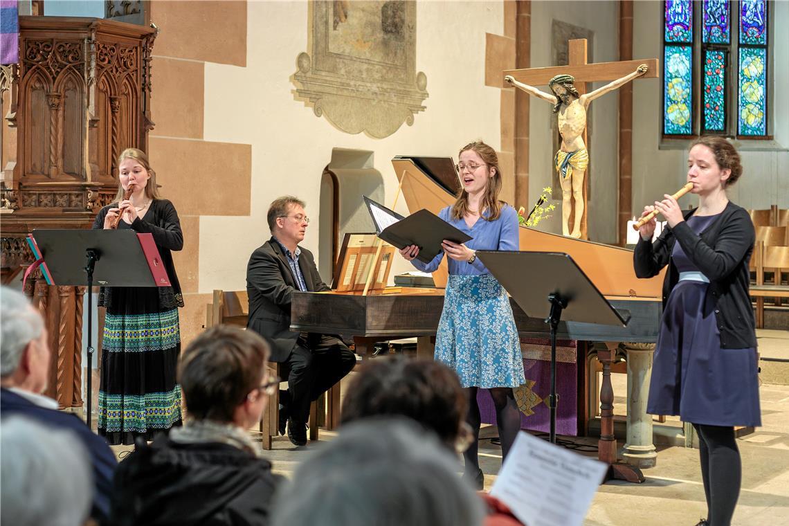 Esther Esch (von links), Peter Kranefoed, Anna-Maria Wilke und Isabel Röbstorf haben das Publikum beeindruckt mit einem Konzert, bei dem einfach alles gestimmt hat. Foto: Stefan Bossow