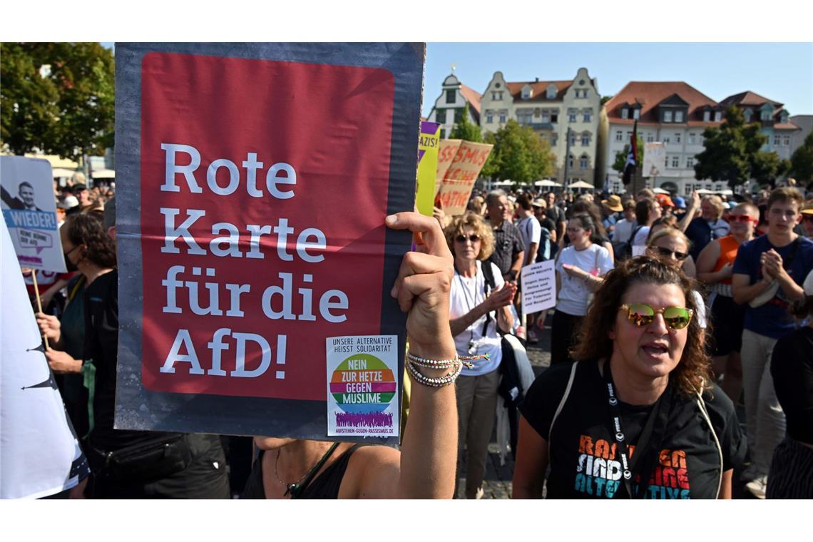 Etwa 3.000 Menschen bei Protest gegen AfD in Erfurt