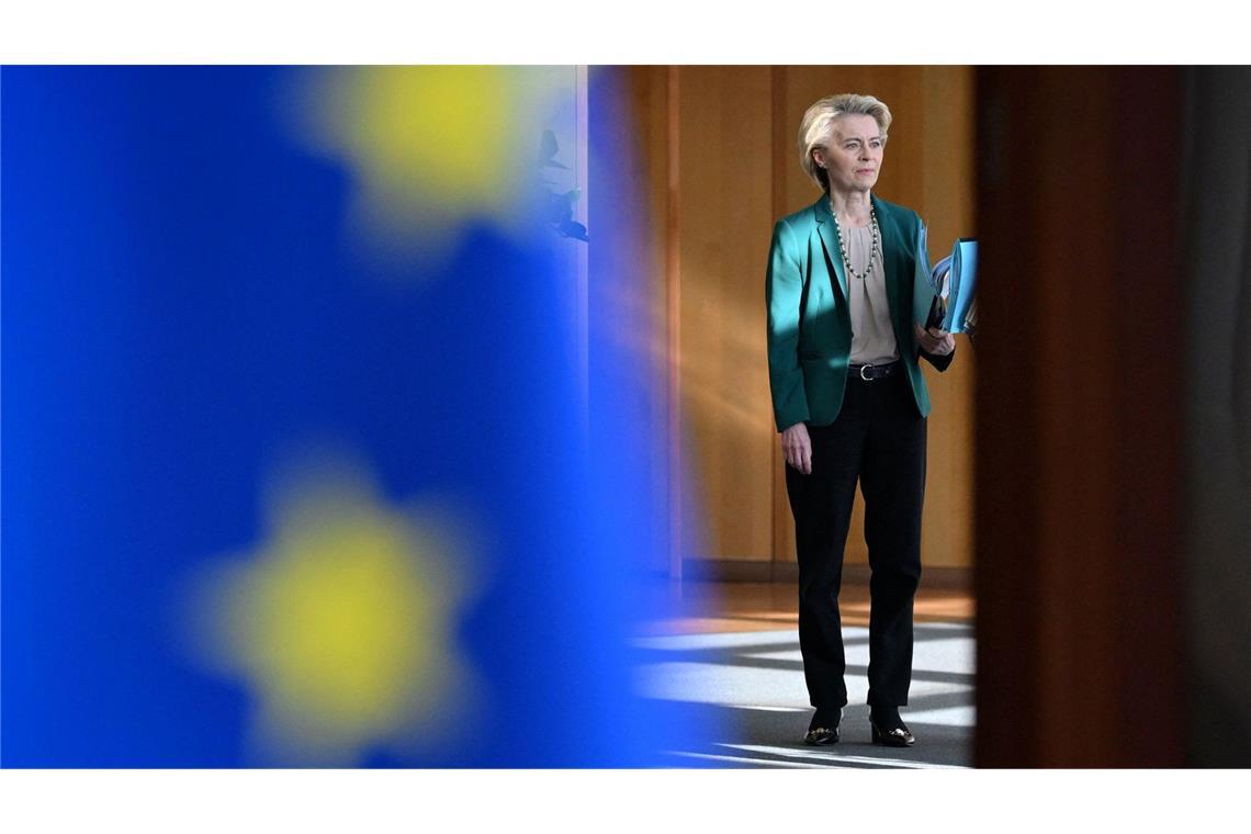 EU-Kommissionspräsidentin Ursula von der Leyen präsentiert ein Strategiepapier zur Aufrüstung Europas.