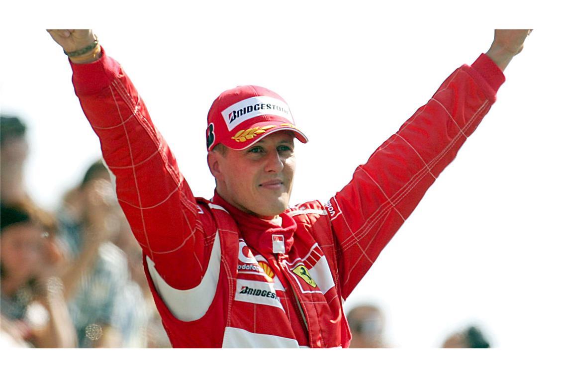 Formel-1-Legende Michael Schumacher, damals Scuderia Ferrari, feiert seinen Sieg beim Großen Preis von Italien in Monza im Jahr 2006.