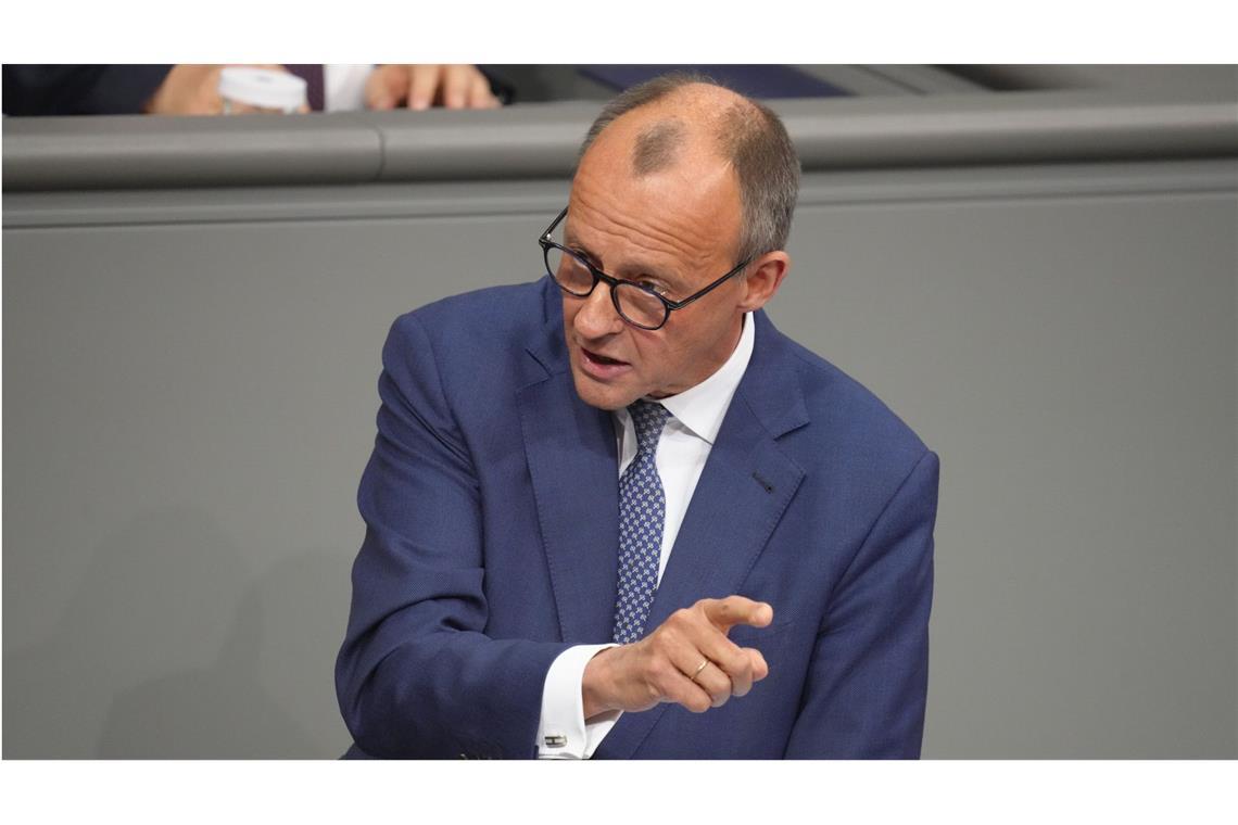 Friedrich Merz plädiert für einen Waffenstillstand im Ukrainekrieg. (Archivbild)