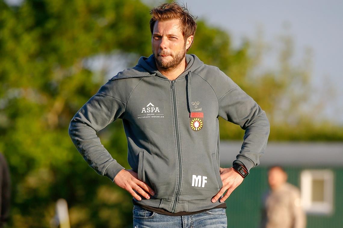 Gefrustet, nachdem er schon wieder einen Trainer vorzeitig verabschieden musste: Michael Ferber. Das Vorstandsmitglied sieht nun vor allem seine Spieler in der Pflicht. Foto: A. Becher