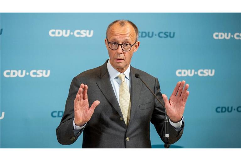 Geht Unions-Kanzlerkandidat Merz auf das Angebot von Kanzler Scholz zur Zusammenarbeit in drängenden Fragen ein? Merz will mit den Abgeordneten von CDU und CSU über das weitere Vorgehen beraten.