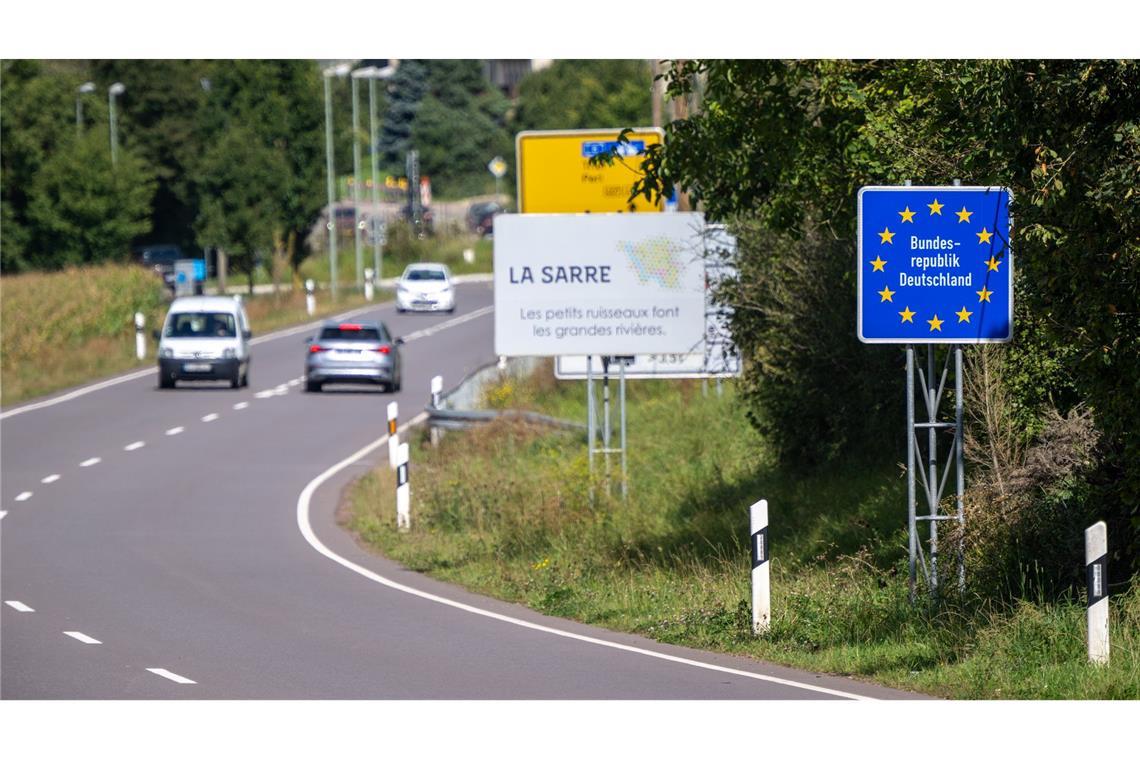 Grenzübergang zwischen dem französischen Apach und dem deutschen Perl.