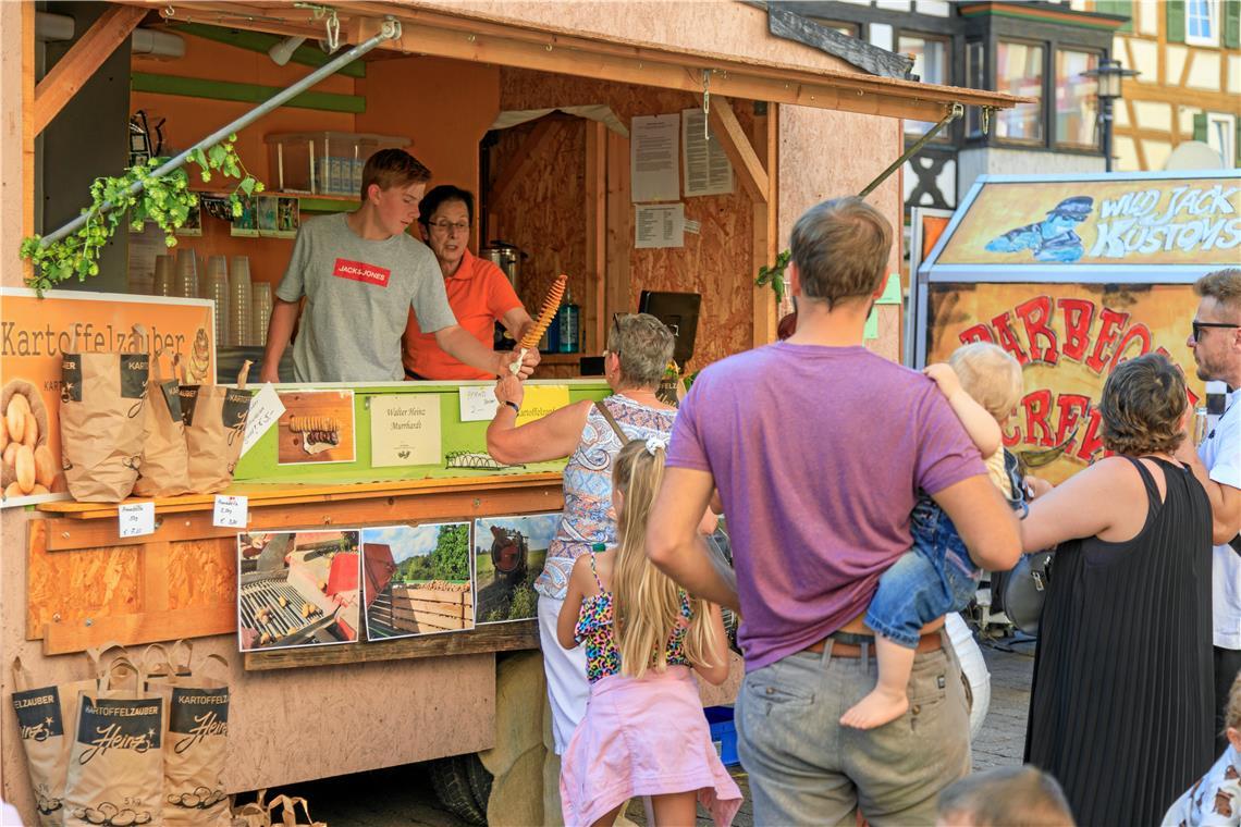 Heute lässt sich beim Street-Food-Festival auf dem Marktplatz schlemmen. Foto: Stefan Bossow