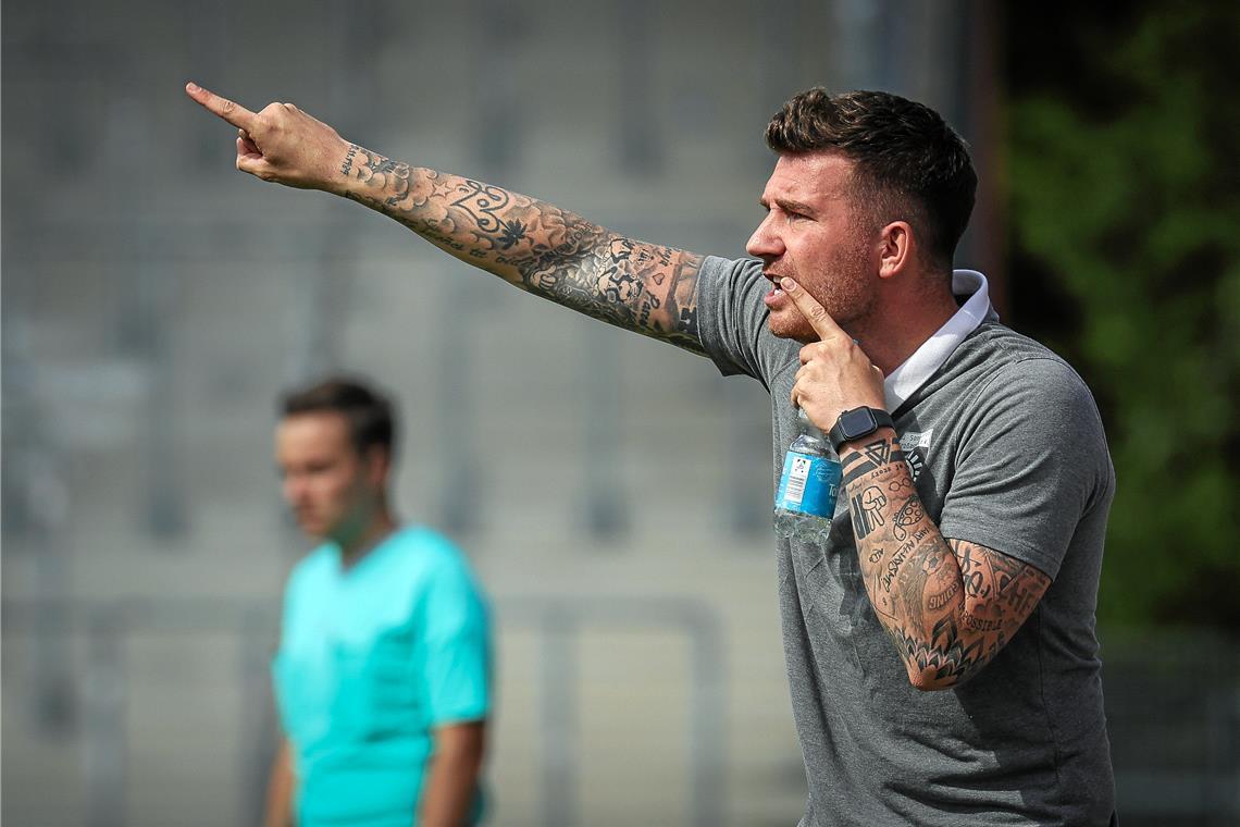 Hoch soll es gehen für Trainer Pascal Reinhardt und seine Elf. Die Rückkehr in die Regionalliga bleibt bei dem Verein aus dem Fautenhau das große Ziel. Foto: Alexander Becher