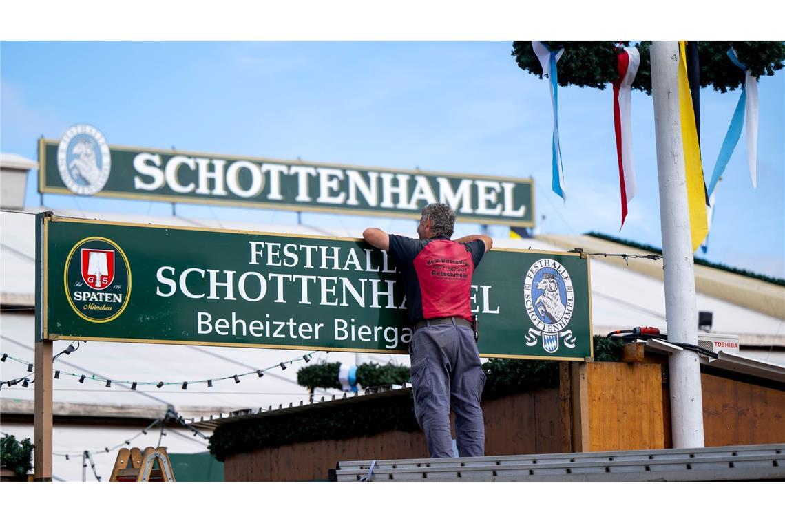 Im Schottenhamel zapft der Oberbürgermeister am Samstag das erste Fass an.