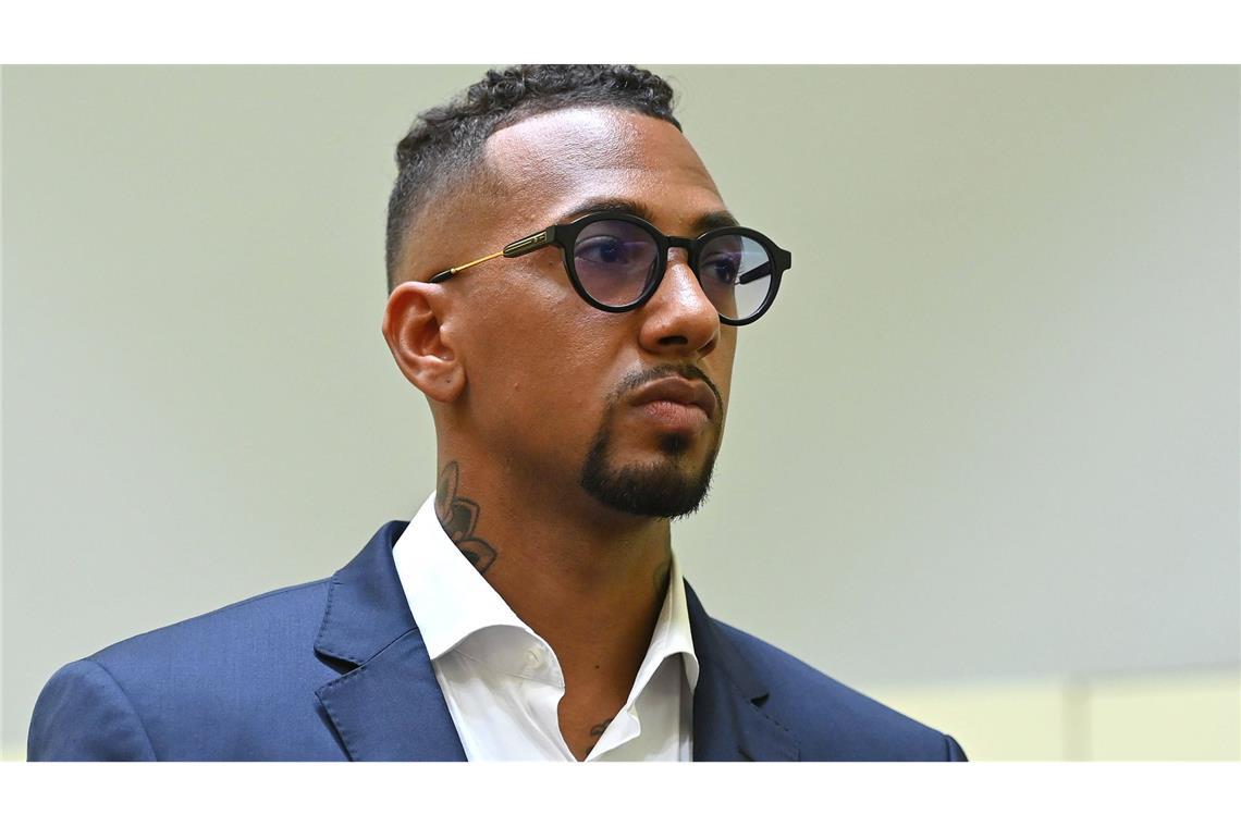 Im Verfahren gegen den Ex-Fußballnationalspieler Jérôme Boateng hat die Staatsanwaltschaft München I ihre Revision gegen das Urteil zurückgenommen. (Archivbild)