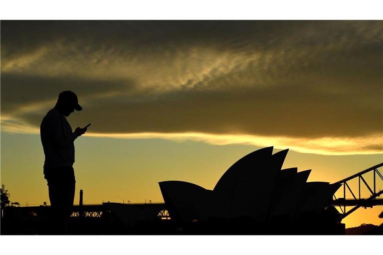 Immer für die Vorgesetzten erreichbar zu sein - das hat in Down Under jetzt sein Ende.