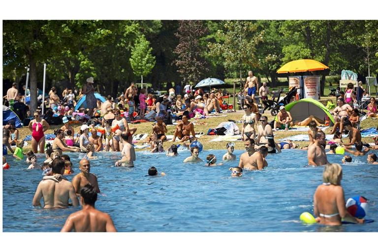 In Baden-Württemberg gibt es die nächsten Tage Freibad-Wetter. (Archivbild)