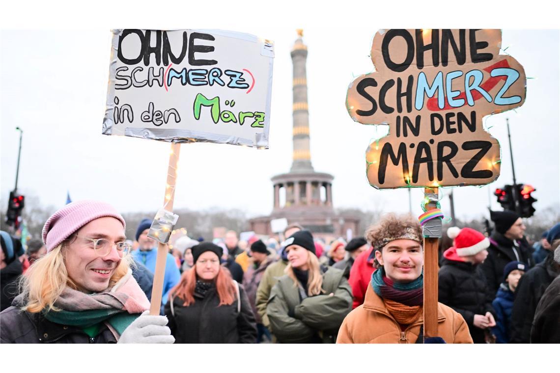 In Berlin und zahlreichen anderen Städten gab es am vergangenen Wochenende, bei denen kritisiert wurde, dass die Union im Bundestag Vorschläge zur Migrationspolitik zur Abstimmung gestellt hatte, bei denen eine Mehrheit ohne Stimmen der AfD nicht zu erwarten war. (Archivbild)