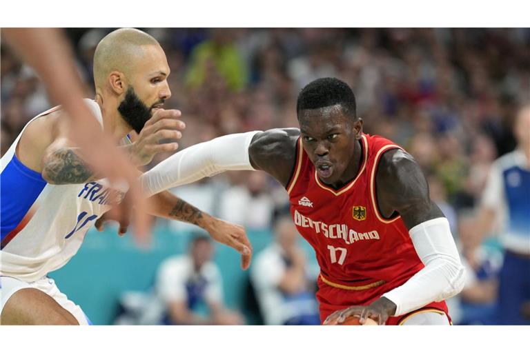 In der Gruppenphase gewann die DBB-Auswahl um Dennis Schröder mit 85:71 gegen Frankreich, jetzt treffen beide Teams im Olympia-Halbfinale wieder aufeinander.