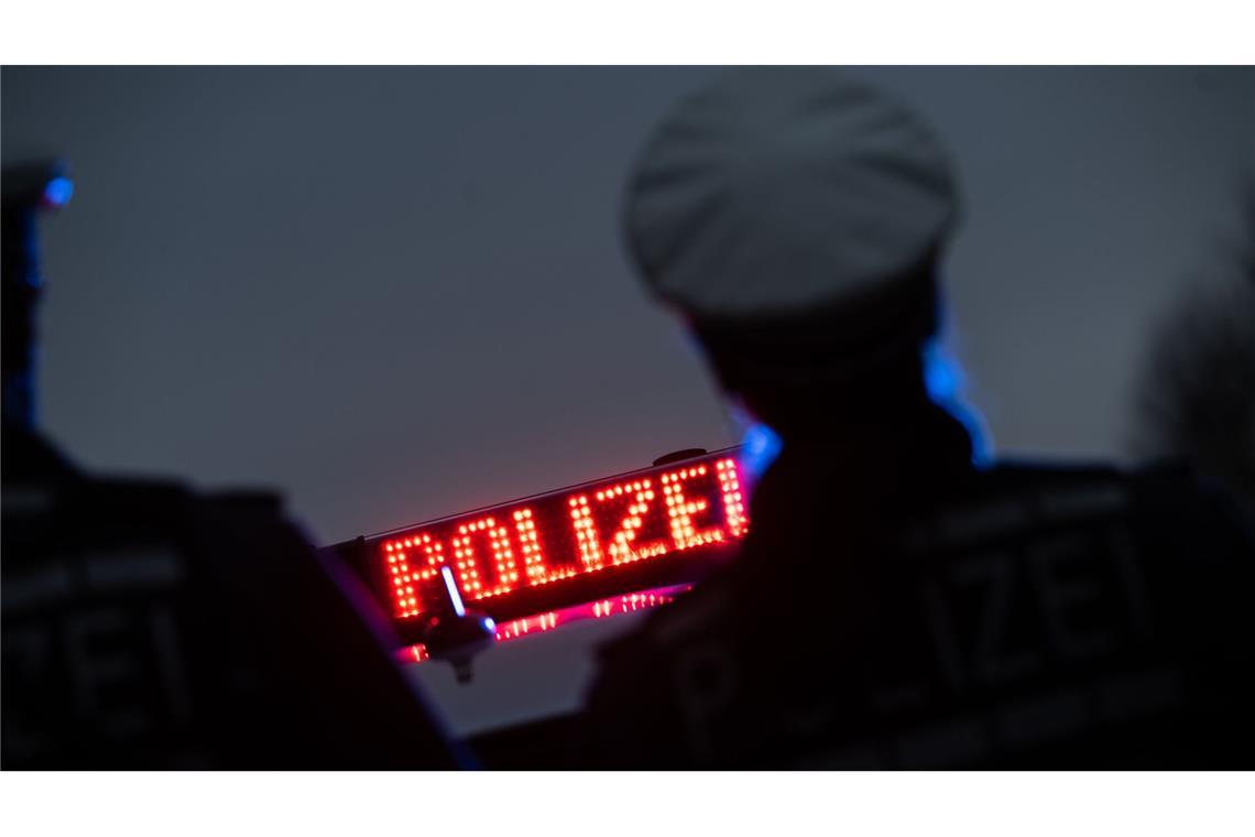 In der Studie wurden unter anderem die Einstellungen von Polizisten befragt. (Symbolfoto)