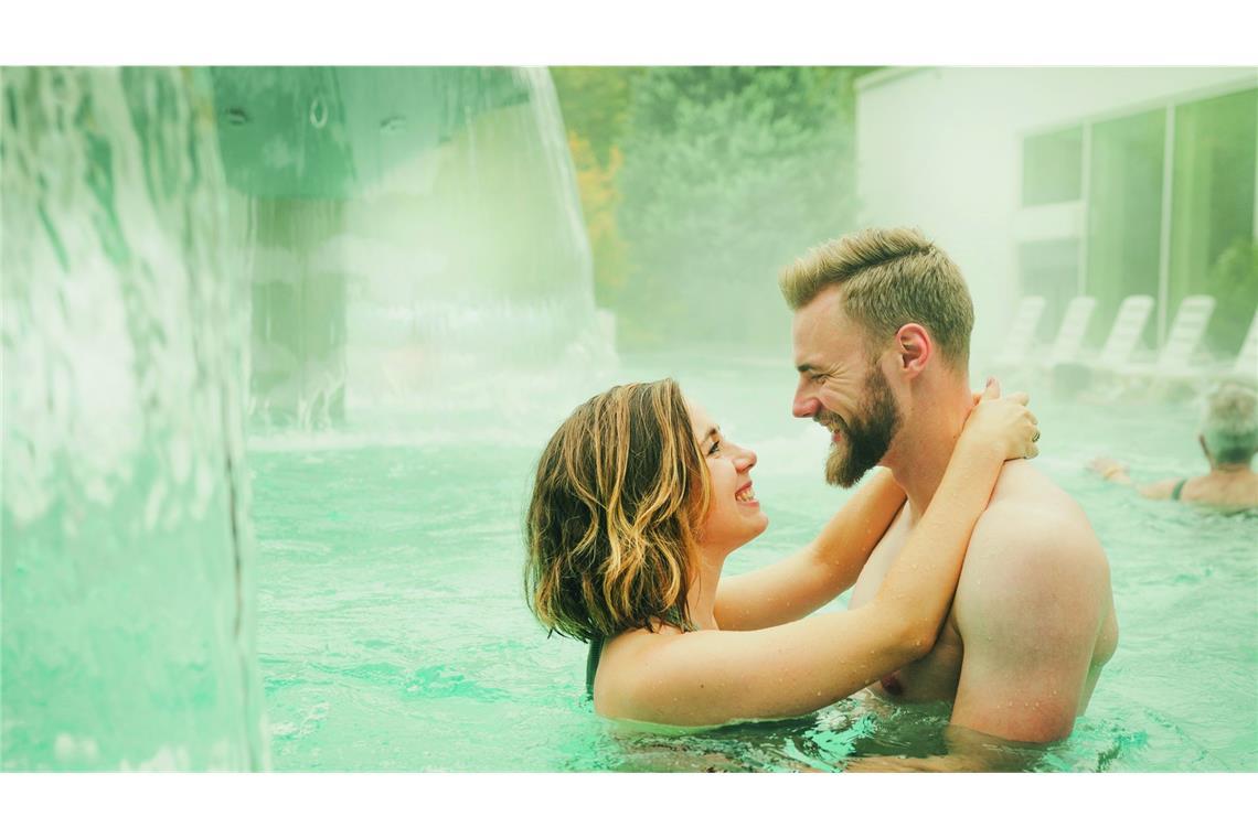 In der Therme spielt das trübe Wetter keine Rolle.