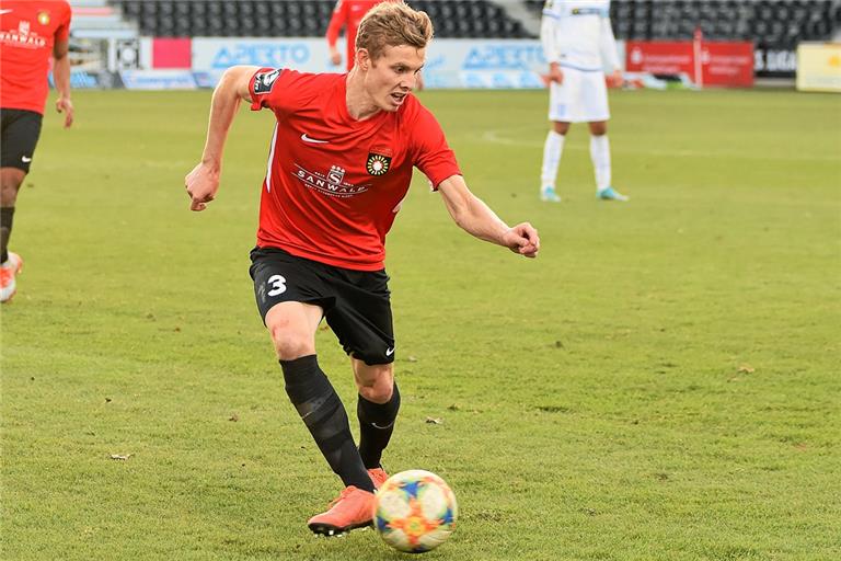 In dieser Saison bislang so oft wie kein anderer für Aspach am Ball: Ken Gipson. Foto: T. Sellmaier