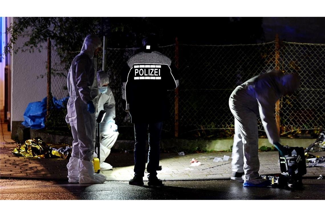 In Göppingen ist es am Montagabend ein Mann durch Stiche tödlich verletzt worden.