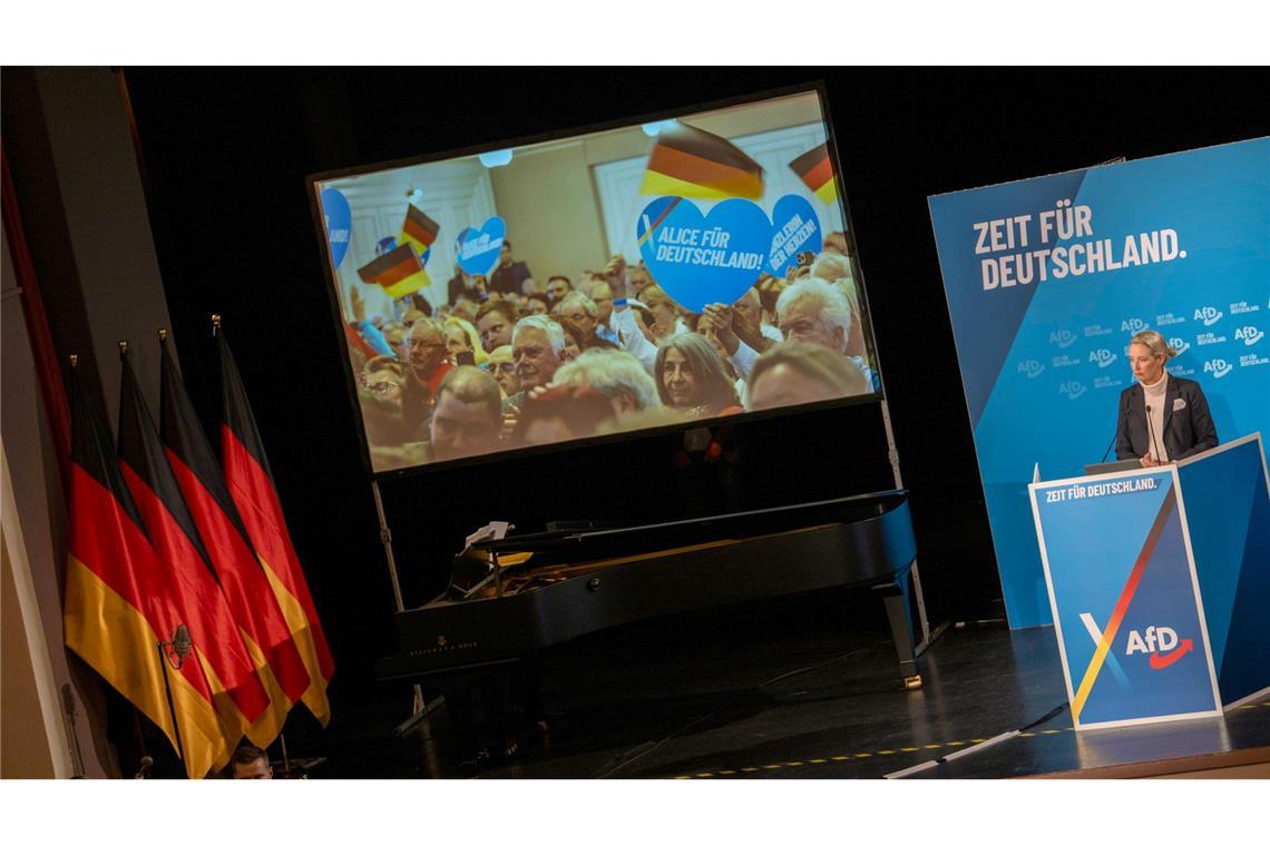 In Heidenheim gab es eine Demonstration anlässlich einer AfD-Wahlkampfveranstaltung mit Kanzlerkandidatin Alice Weidel.