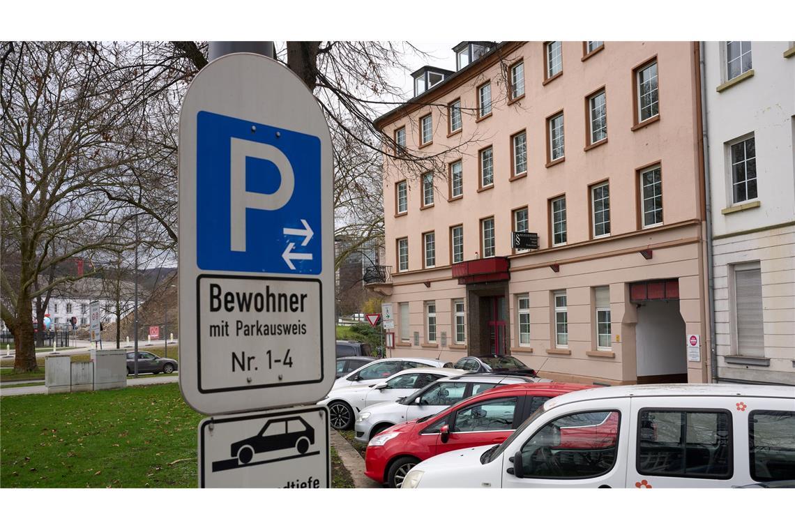 In Koblenz ist die Parkgebühr abhängig von der Grundfläche des Fahrzeugs. (Archivbild)