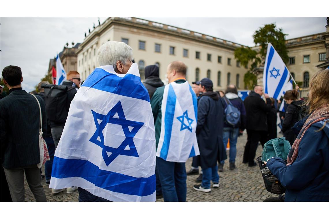 In Mitte äußerten sich Demonstranten pro Israel