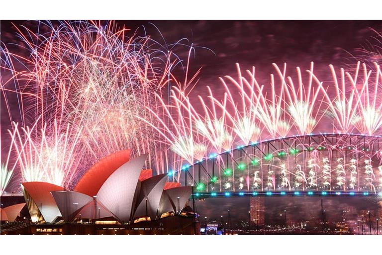 In Sydney soll das Feuerwerk in der Silvesternacht diesmal größer werden als je zuvor. (Archivbild vom letzten Jahr)