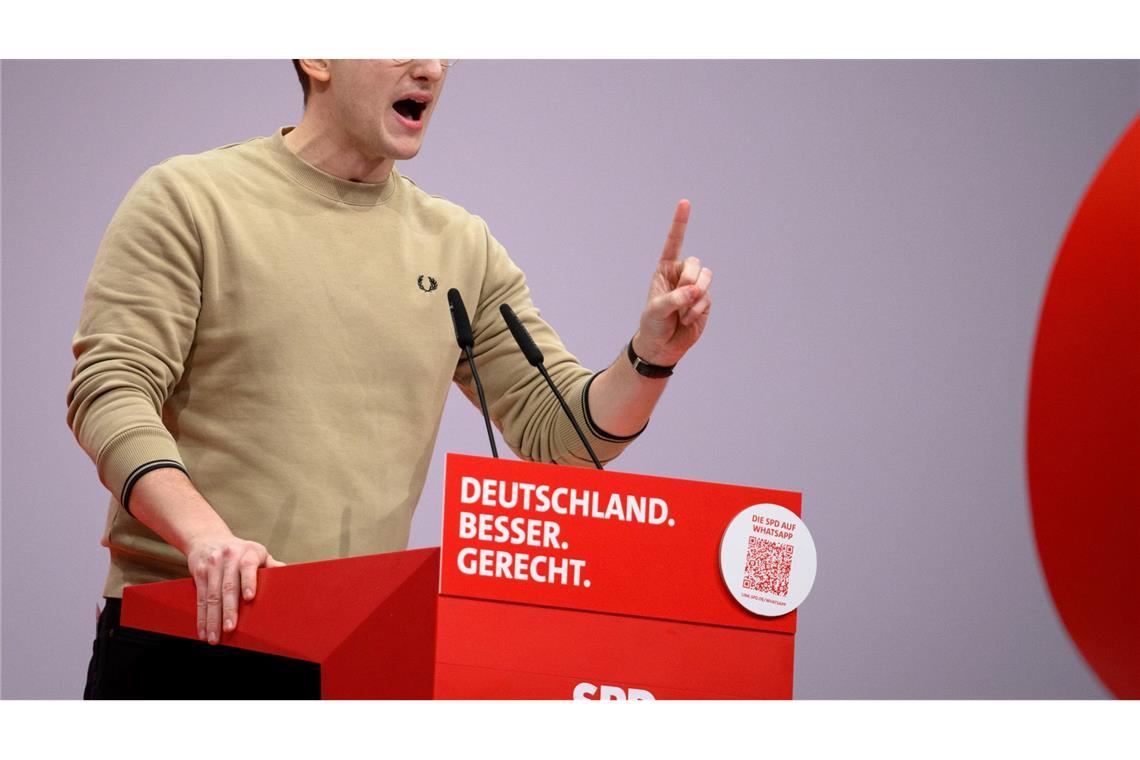 Juso-Chef Türmer pocht auf einen Parteitagsbeschluss für einen Kanzlerkandidaten. (Archivbild)