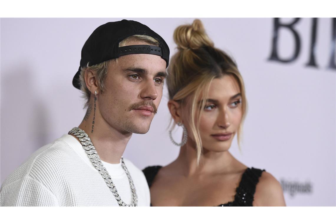 Justin und Hailey Bieber fallen in dieser Liste etwas aus dem Raster. Denn ihr im Oktober geborenen Sohn trägt mit Jack einen ziemlich gewöhnlichen Vornamen. Lediglich beim Zweitname Blues waren die beiden kreativer.