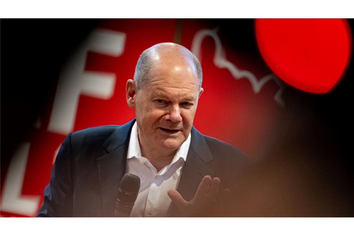 Kanzler Scholz betont, dass man sich bei den Grenzkontrollen an europäisches Recht halten werde.