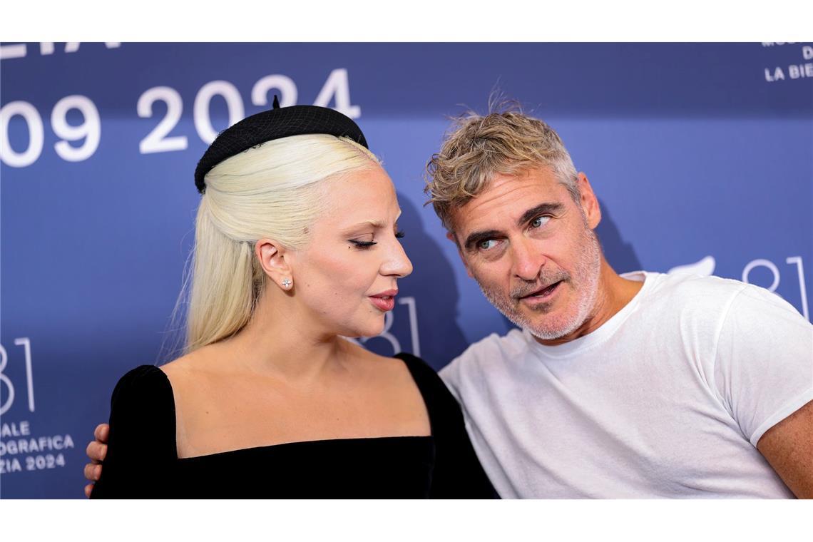 Lady Gaga und Joaquin Phoenix begeistern die Filmfans in Venedig.