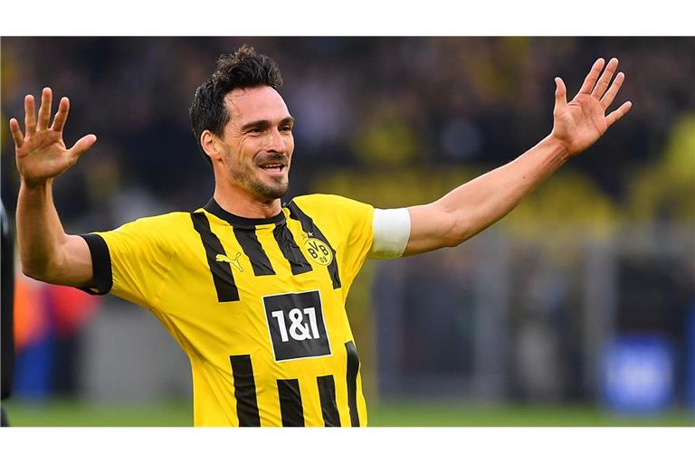 Laut Corriere dello Sport hat sich Mats Hummels mit dem Erstligisten AS Rom auf einen Einjahresvertrag geeinigt. (Archivbild)