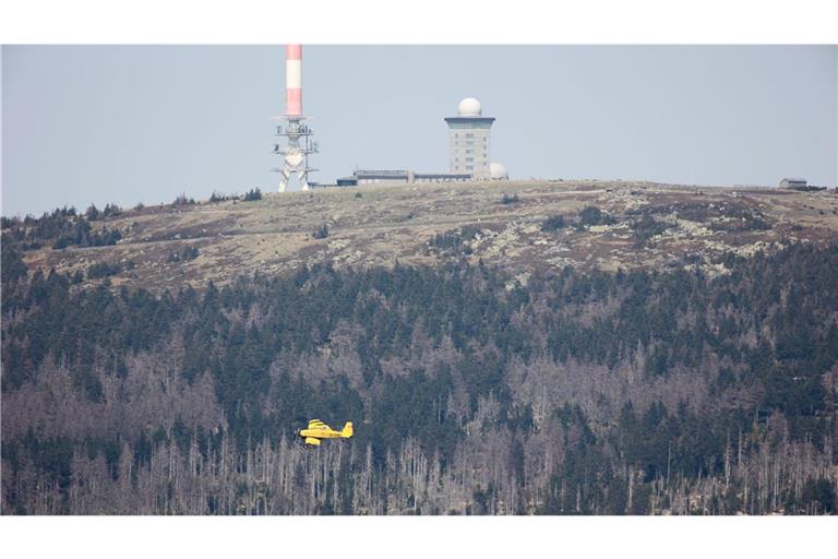 Löschflugzeug am Brocken.