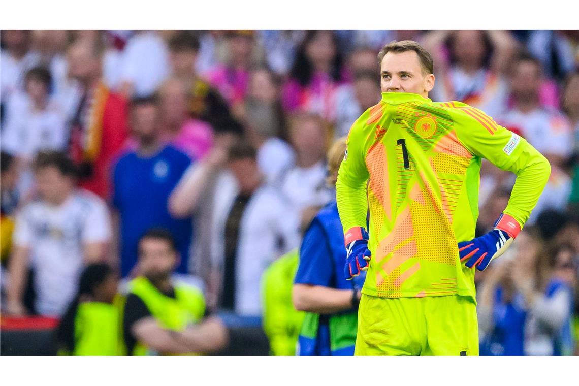 Manuel Neuer (38) hat nach dem EM-Aus gegen Spanien noch keine Nationalmannschaftsentscheidung verkündet.