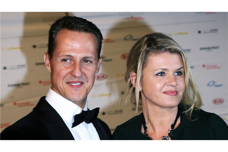 Michael Schumacher mit seiner Frau Corinna 2021 in Frankfurt am Main.