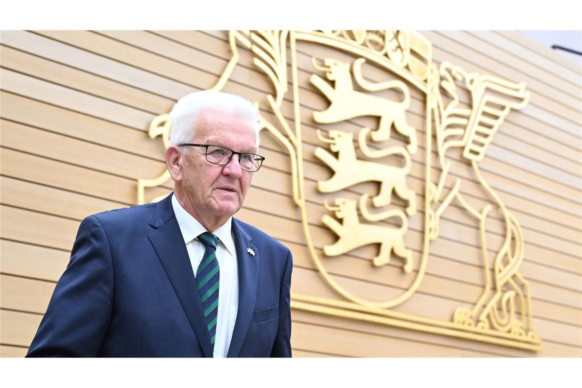 Ministerpräsident Kretschmann (Grüne) unterzeichnete einen Gesellschaftsvertrag für die Zukunft der Landwirtschaft. (Archivbild)