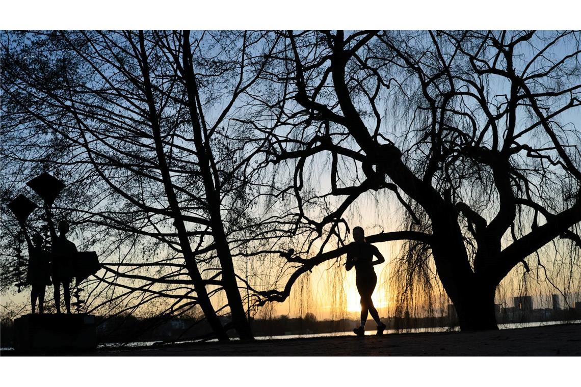 Morgen-Lauf an der Außenalster