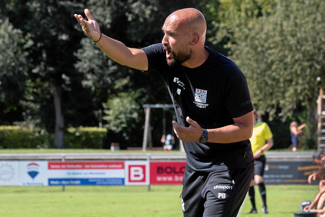 Nach der unglücklichen 0:1-Niederlage beim großen Favoriten VfR Aalen mit deutlichen Worten zur Stelle: Backnangs Trainer Pavlos Osipidis. Archivfoto: Jörg Fiedler