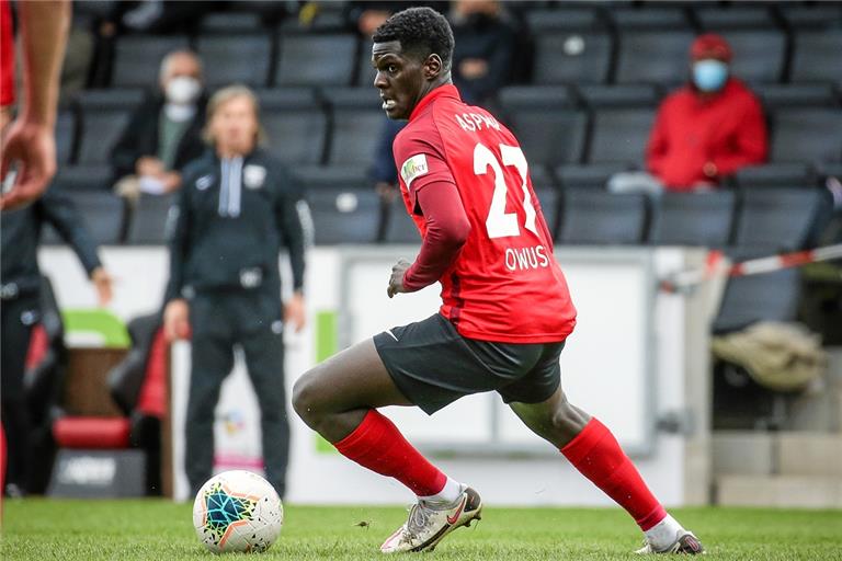 Nachdem er in Heidenheim ein Jahr lang nur Zuschauer war, ist Andrew Owusu bei der SG Sonnenhof regelmäßig am Ball. Foto: A. Becher