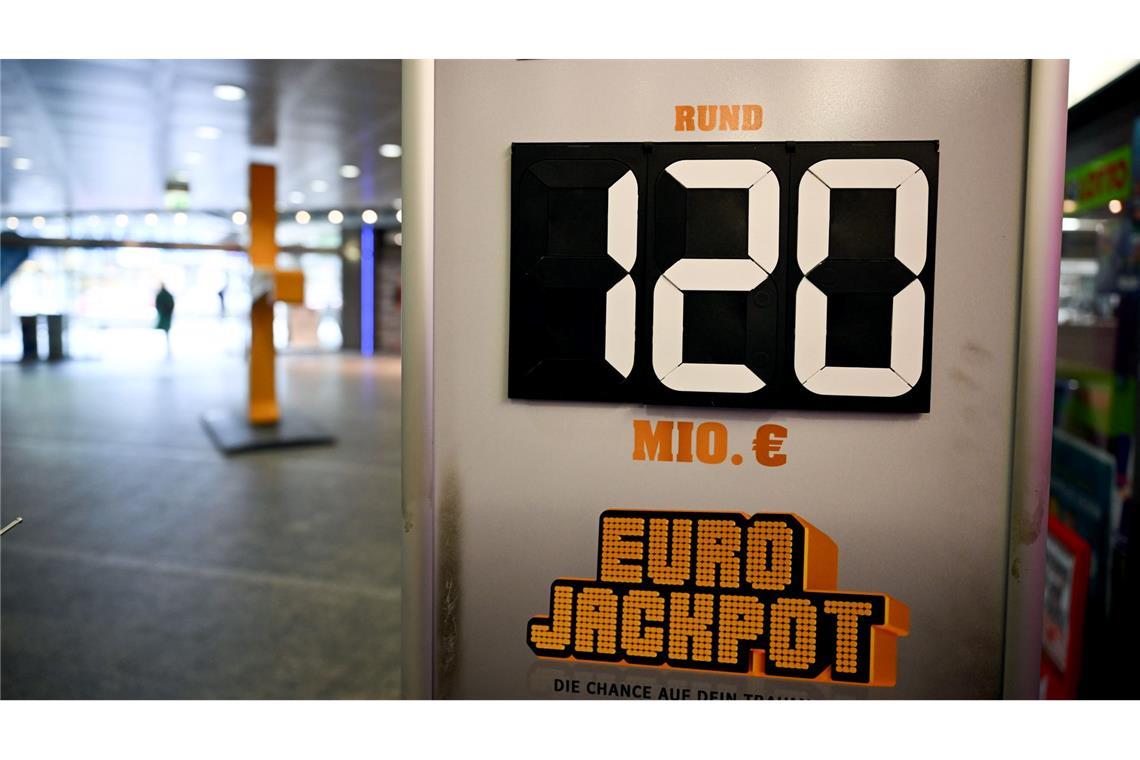 Nächste Chance am Dienstag: Der Höchstgewinn im Eurojackpot liegt bei 120 Millionen Euro. (Symbolbild)